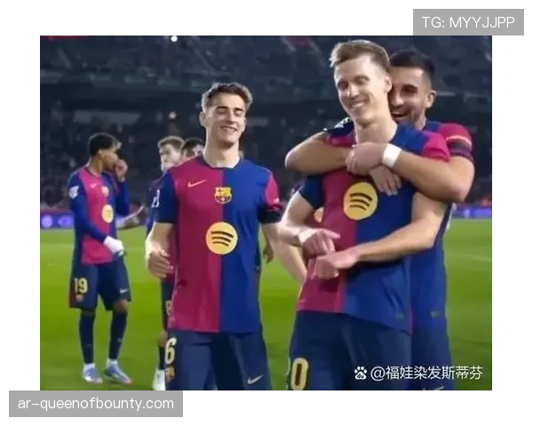 点球！主裁判经VAR回看后判罚点球，奥萨苏纳获得扳平良机